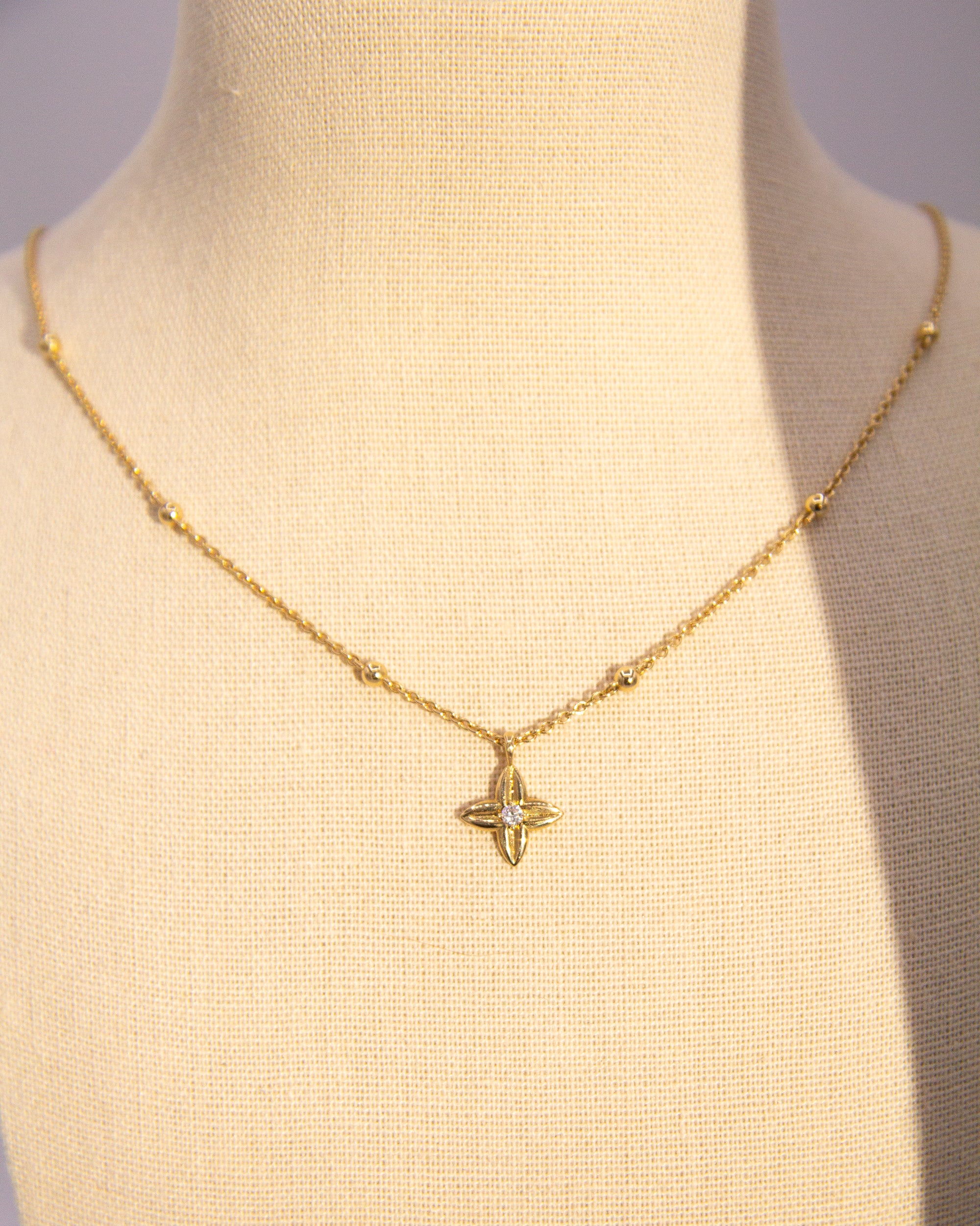 The Flora Necklace Gold