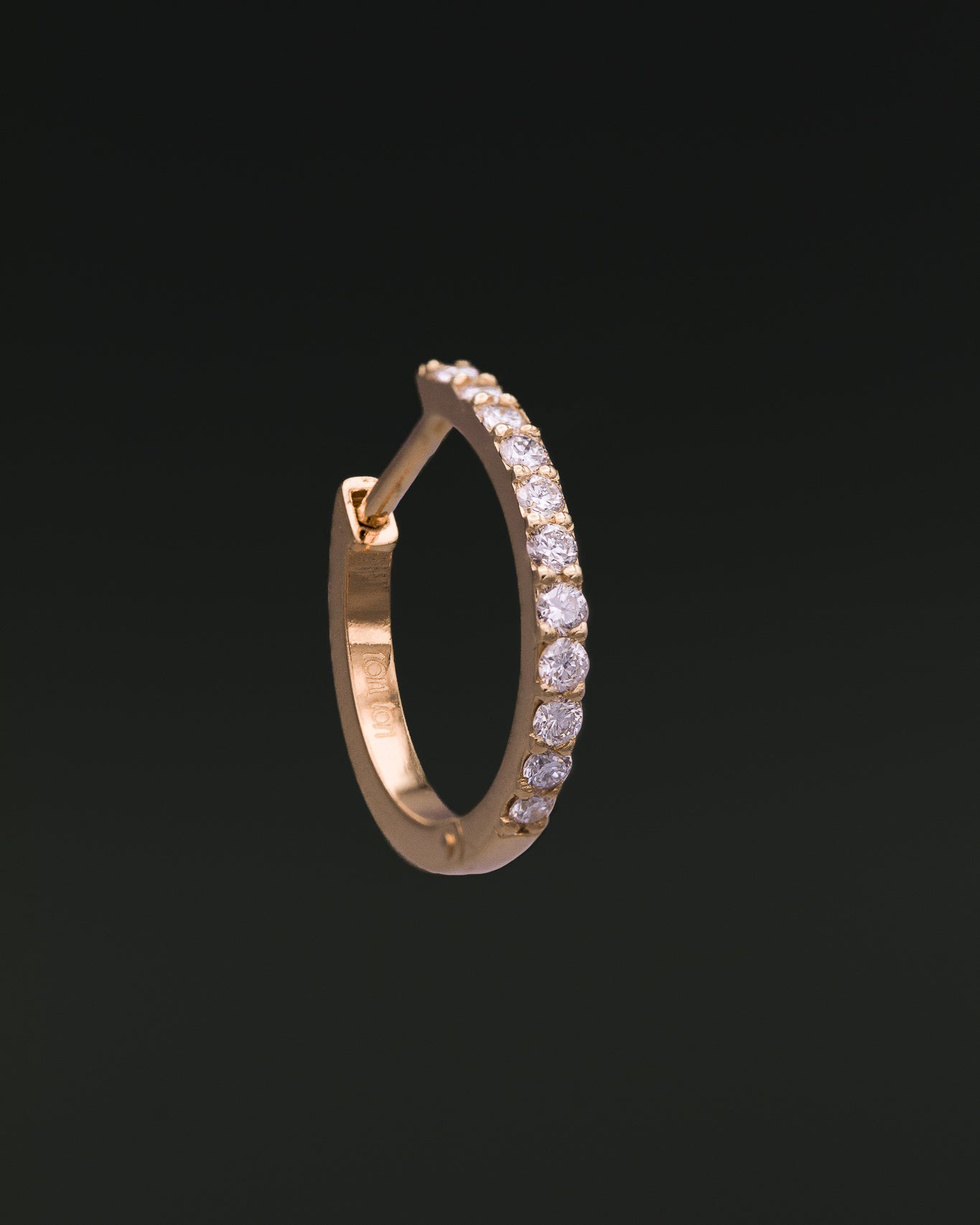 Medium Diamond Hoop earring in recycled 14K gold, set with 11 lab-grown diamonds in a click-closure design.