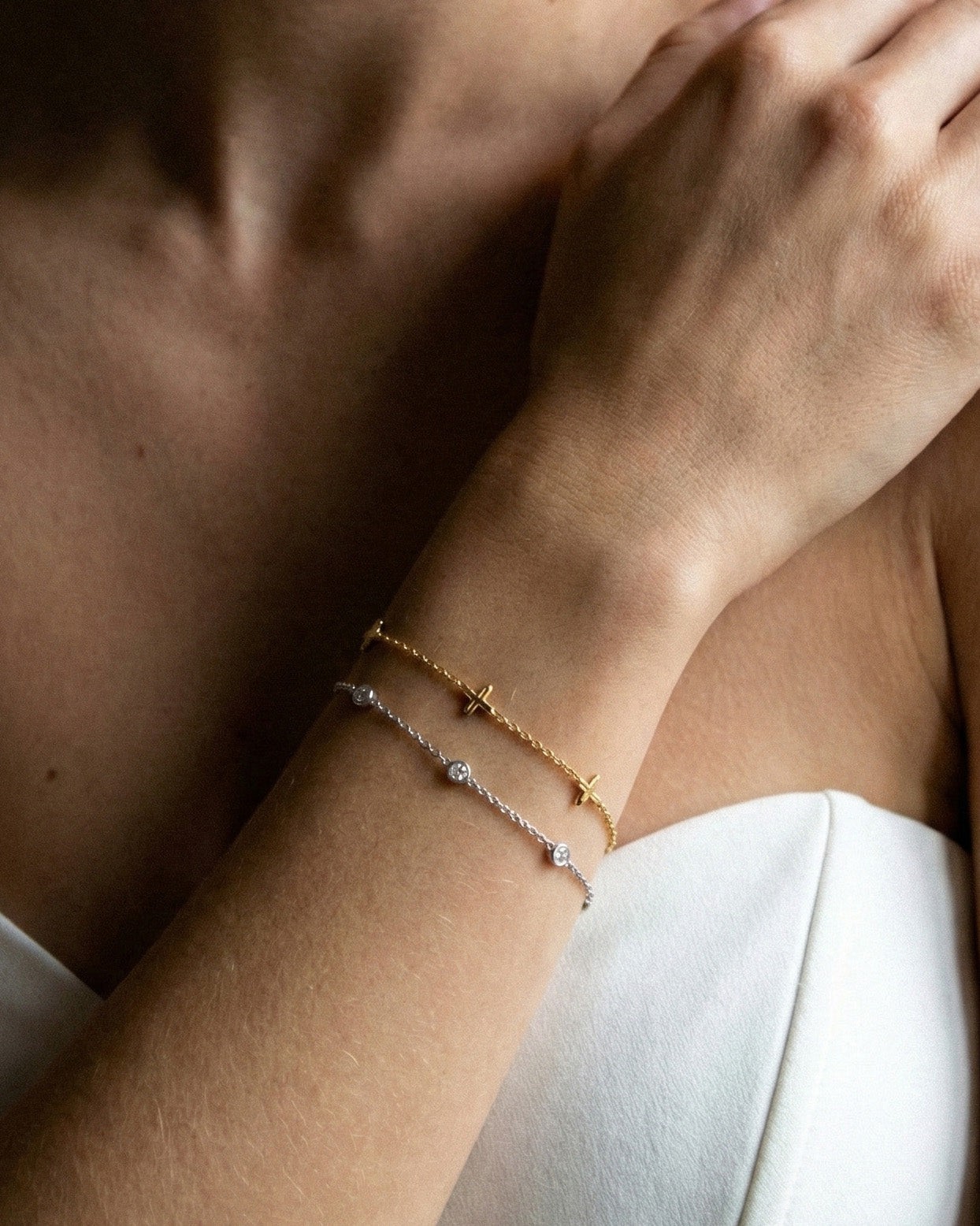 The Bezel Diamond Station Bracelet White Gold