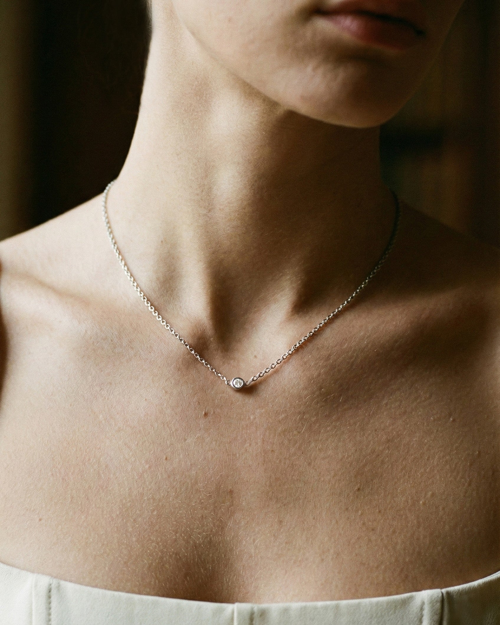 The Bezel Diamond Necklace White Gold